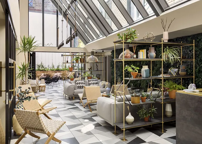 Zanzibar LockeAirport Hotel